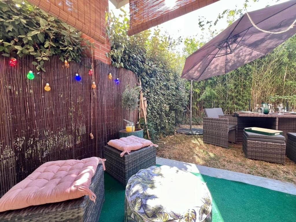 Apartamento Le Ernest - Parking Inclus, Jardin Prive Et Piscine